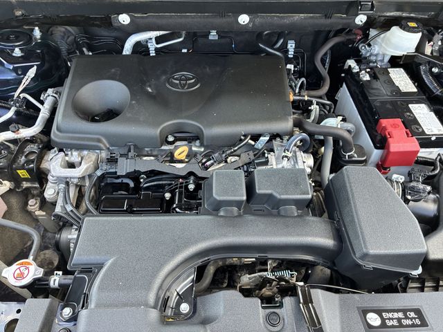 Thumbnail: 2024 Toyota RAV4 - 8