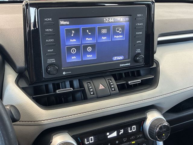 Thumbnail: 2021 Toyota RAV4 - 15