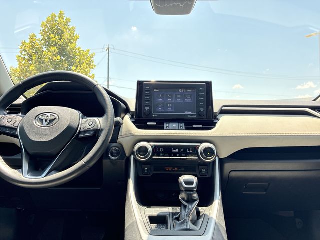 Thumbnail: 2021 Toyota RAV4 - 14