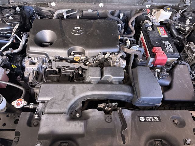 Thumbnail: 2022 Toyota RAV4 - 27