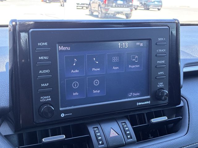 Thumbnail: 2022 Toyota RAV4 - 16