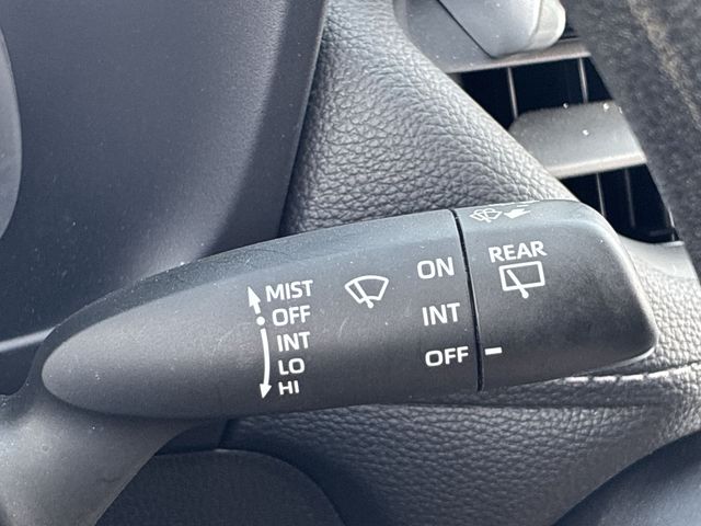 Thumbnail: 2023 Toyota RAV4 - 33