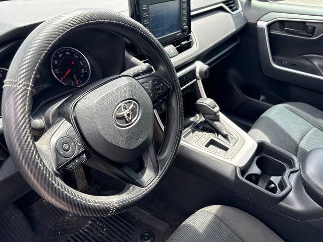 Thumbnail: 2021 Toyota RAV4 - 2