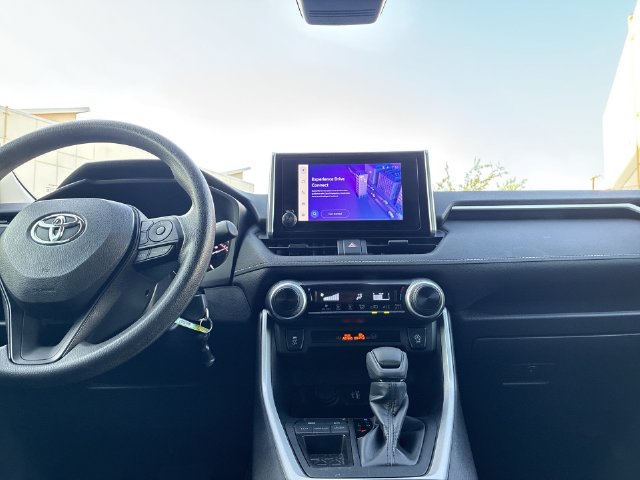 Thumbnail: 2024 Toyota RAV4 - 14