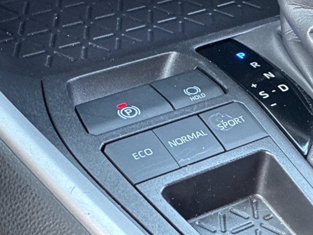 Thumbnail: 2024 Toyota RAV4 - 38