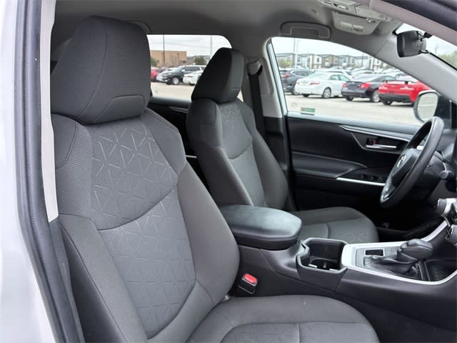 Thumbnail: 2023 Toyota RAV4 - 29