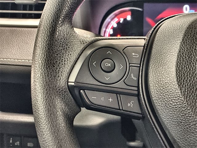 Thumbnail: 2023 Toyota RAV4 - 31