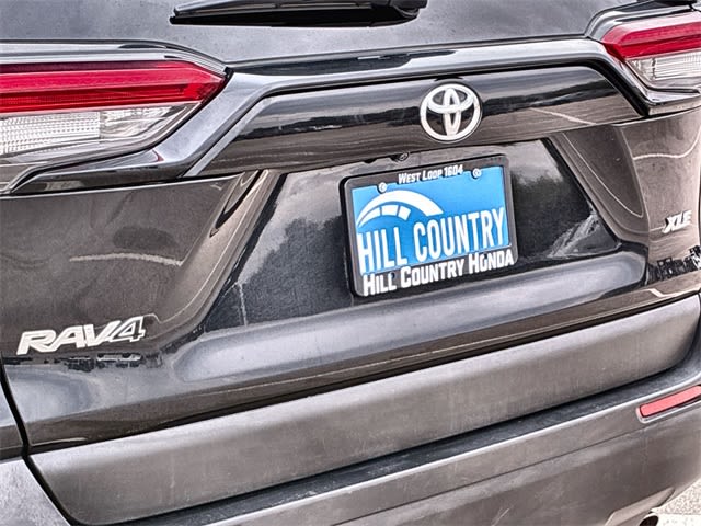 Thumbnail: 2023 Toyota RAV4 - 27