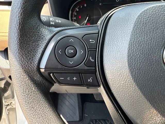Thumbnail: 2025 Toyota RAV4 - 20