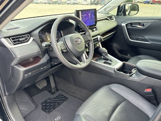 Thumbnail: 2024 Toyota RAV4 - 2