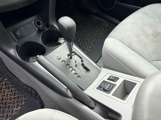 Thumbnail: 2012 Toyota RAV4 - 13