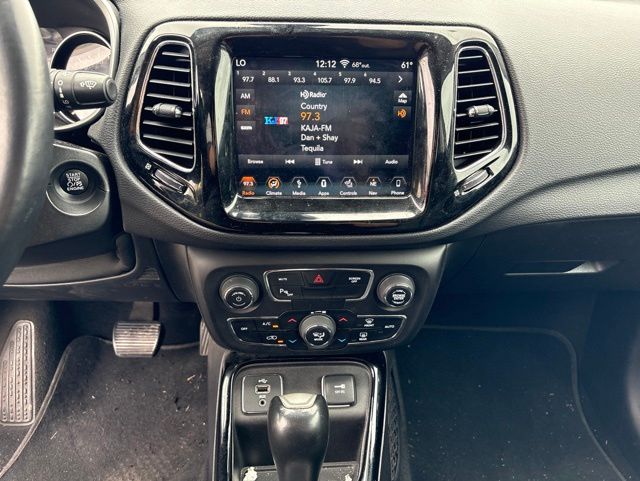 Thumbnail: 2018 Jeep Compass - 11