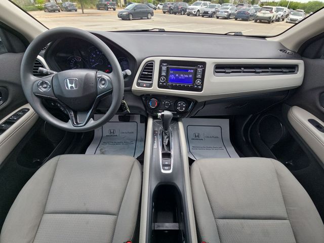 Thumbnail: 2019 Honda HR-V - 10