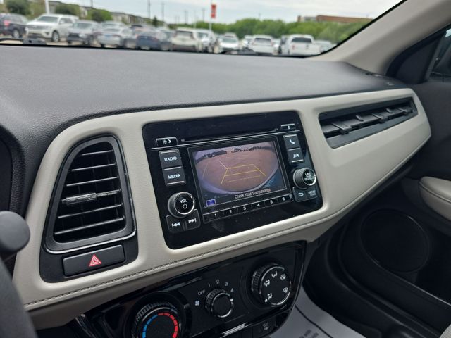 Thumbnail: 2019 Honda HR-V - 32