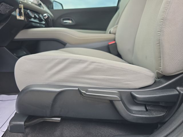 Thumbnail: 2019 Honda HR-V - 26