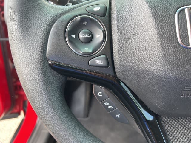 Thumbnail: 2016 Honda HR-V - 20