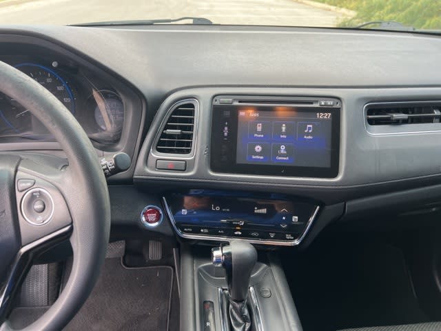 Thumbnail: 2016 Honda HR-V - 7