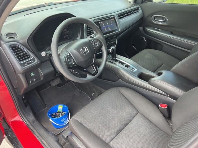 Thumbnail: 2016 Honda HR-V - 2