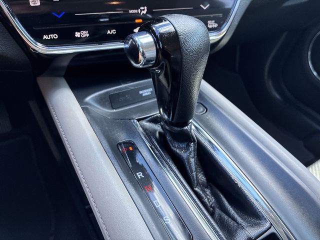 Thumbnail: 2017 Honda HR-V - 16