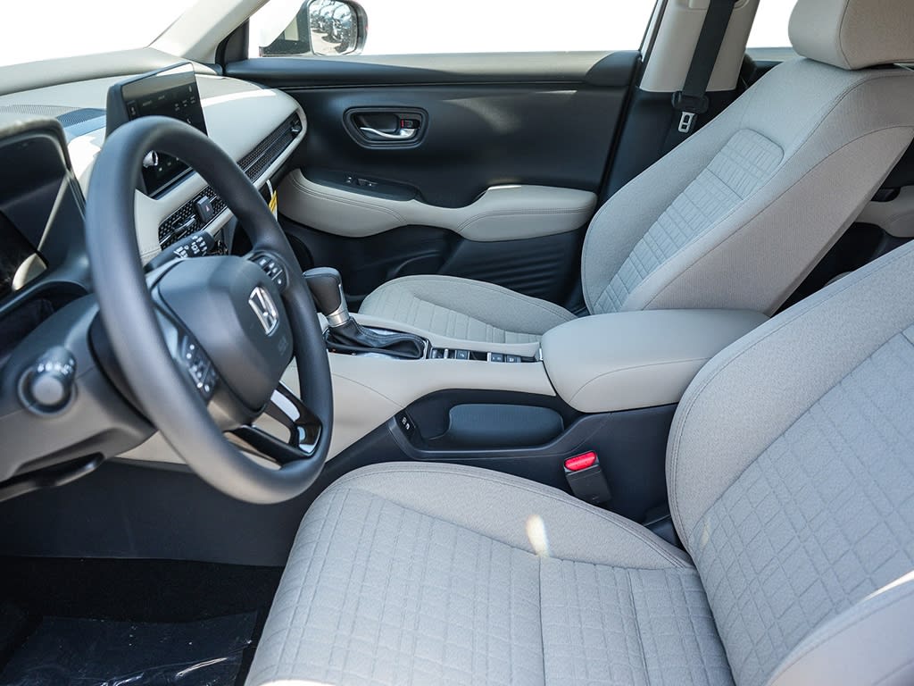 Thumbnail: 2026 Honda HR-V - 8