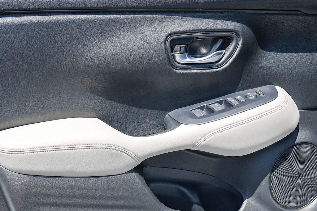 Thumbnail: 2026 Honda HR-V - 17