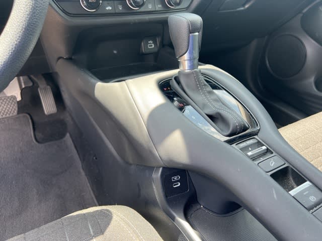 Thumbnail: 2024 Honda HR-V - 24