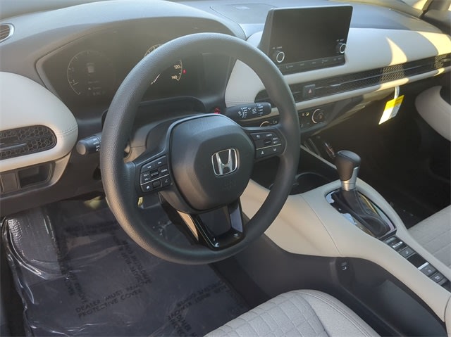 2025 Honda HR-V LX 2