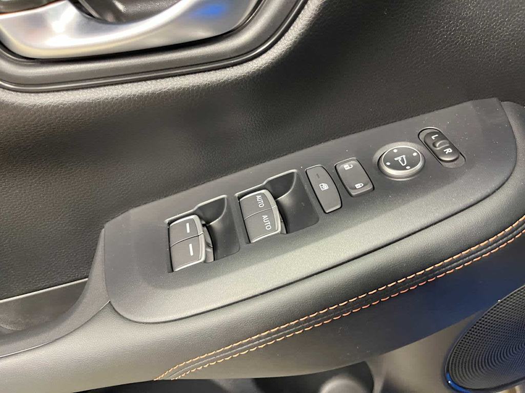 Thumbnail: 2026 Honda HR-V - 21