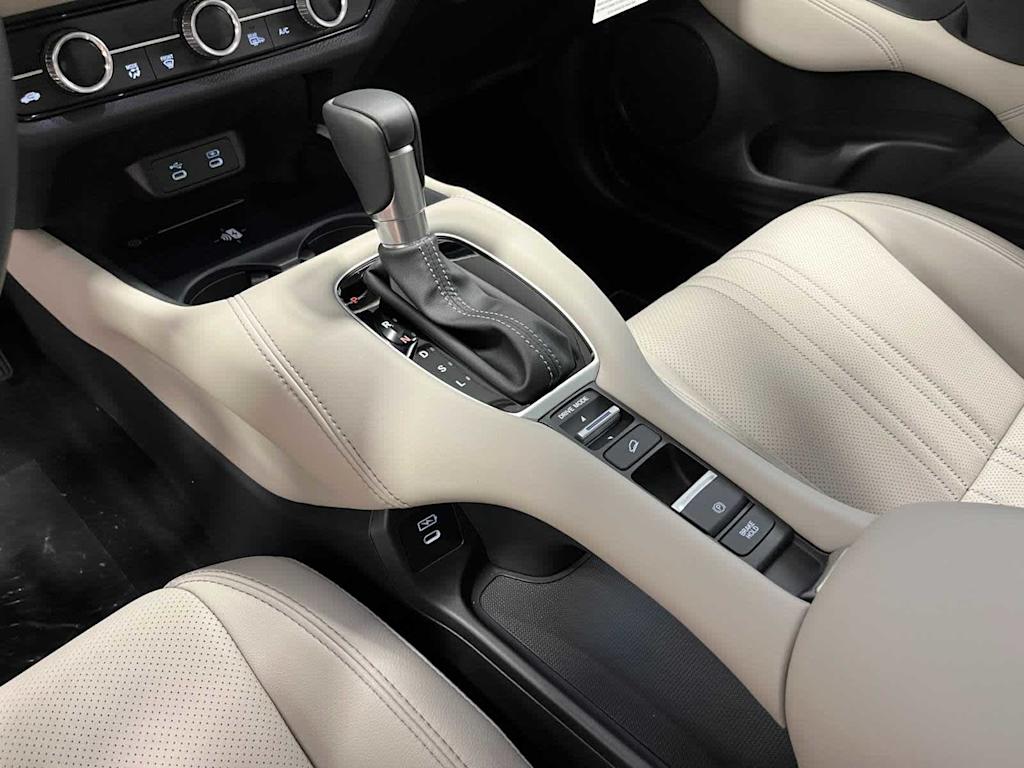 Thumbnail: 2026 Honda HR-V - 15