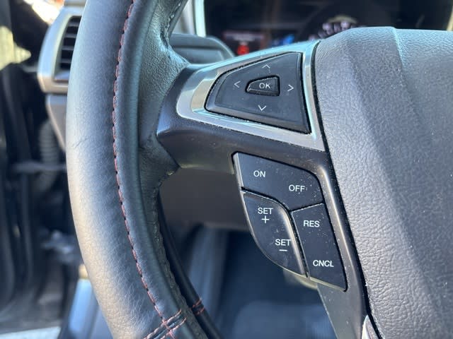 Thumbnail: 2013 Ford Fusion - 15