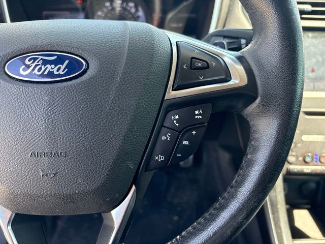 Thumbnail: 2017 Ford Fusion - 21