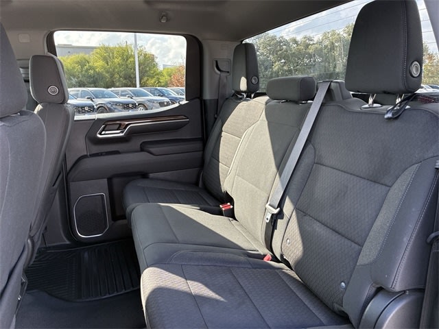 Thumbnail: 2022 Chevrolet Silverado 1500 - 28