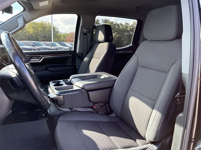 Thumbnail: 2022 Chevrolet Silverado 1500 - 11