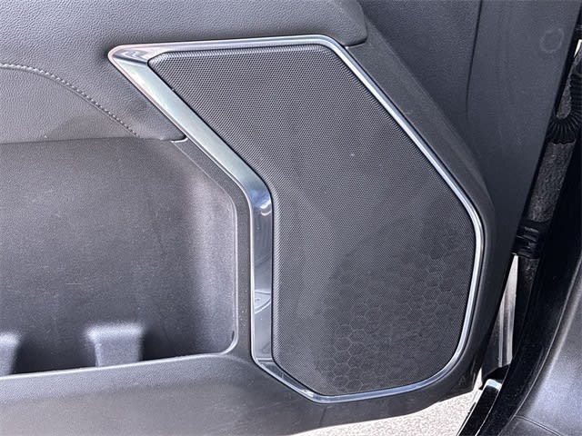 Thumbnail: 2022 Chevrolet Silverado 1500 - 35