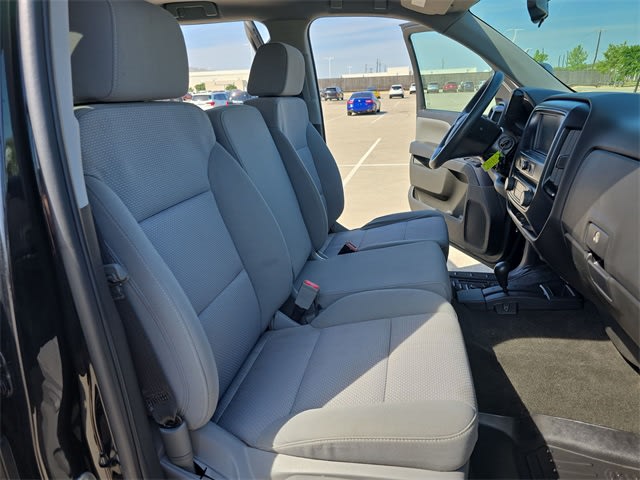 2018 Chevrolet Silverado 1500 Custom 28