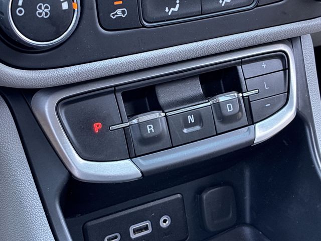 Thumbnail: 2024 GMC Terrain - 37