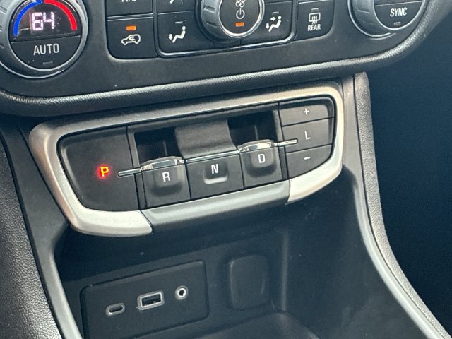 Thumbnail: 2024 GMC Terrain - 35