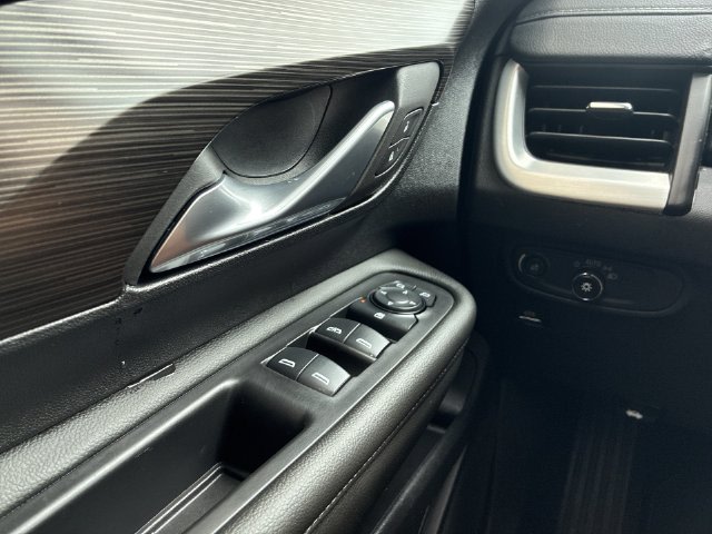 Thumbnail: 2024 GMC Terrain - 38