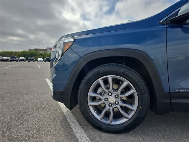 Thumbnail: 2024 GMC Terrain - 8