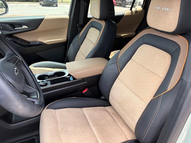 Thumbnail: 2026 Chevrolet Equinox - 9