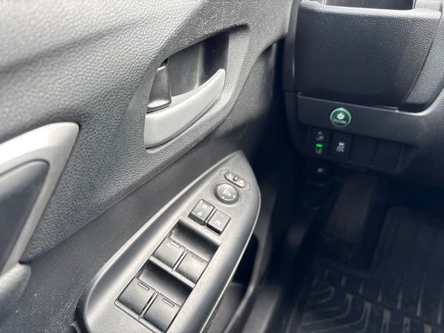 Thumbnail: 2018 Honda Fit - 25