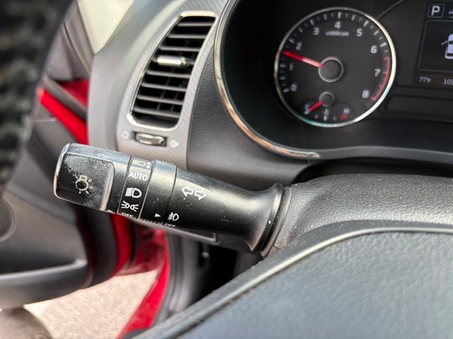 Thumbnail: 2017 Kia Forte - 13