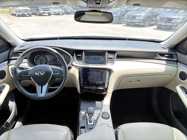 Thumbnail: 2022 INFINITI QX50 - 10