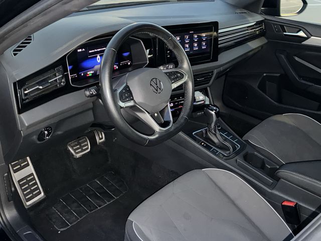 Thumbnail: 2025 Volkswagen Jetta - 2