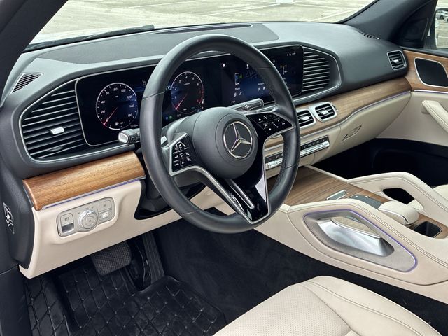 Thumbnail: 2025 Mercedes-Benz GLE - 2