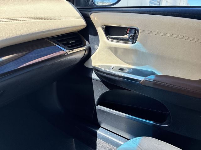 Thumbnail: 2014 Toyota Avalon - 37