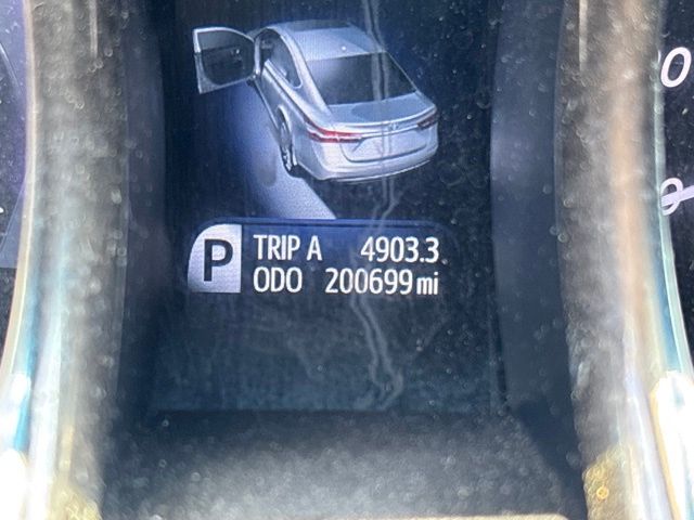 Thumbnail: 2013 Toyota Avalon - 21