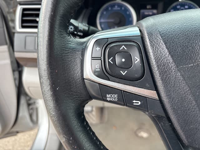 Thumbnail: 2017 Toyota Camry - 17