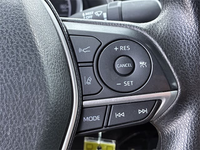 Thumbnail: 2023 Toyota Camry - 32