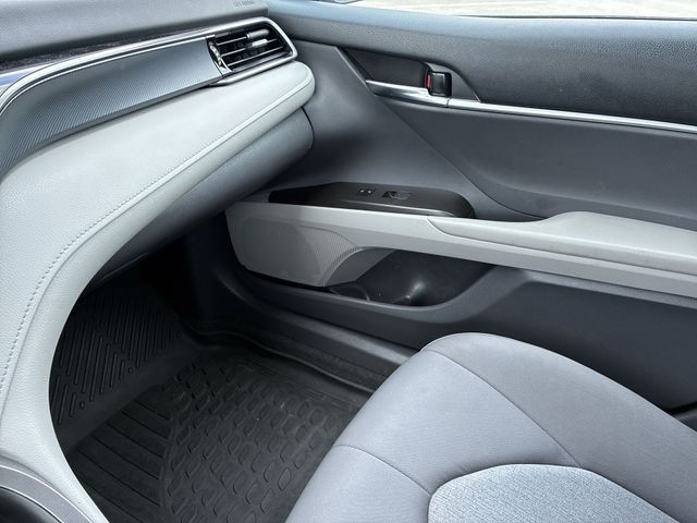 Thumbnail: 2022 Toyota Camry - 36